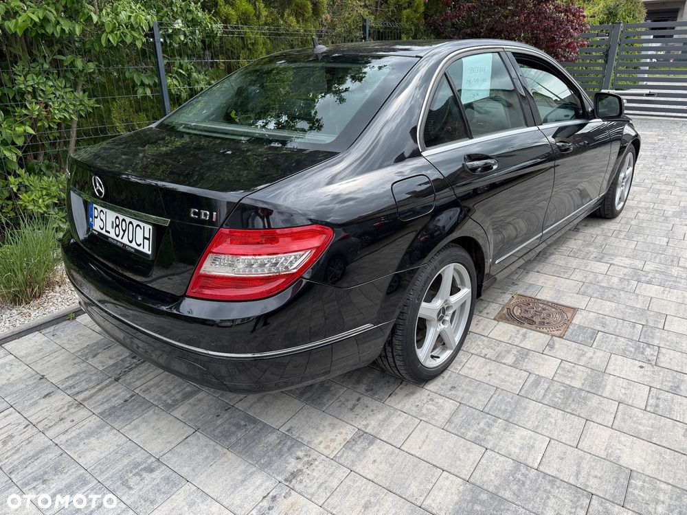 Mercedes-Benz Klasa C ver-200-7g--tronic-avantgarde-edition - 13