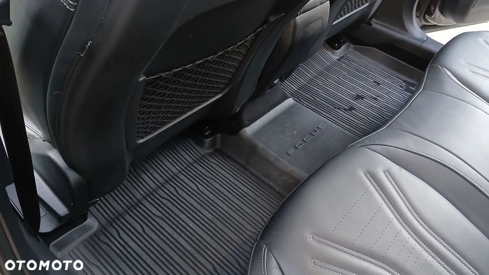 Ford Focus 2.0 EcoBlue Vignale - 27