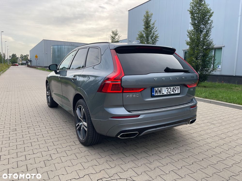 Volvo XC 60 T5 AWD Momentum - 9