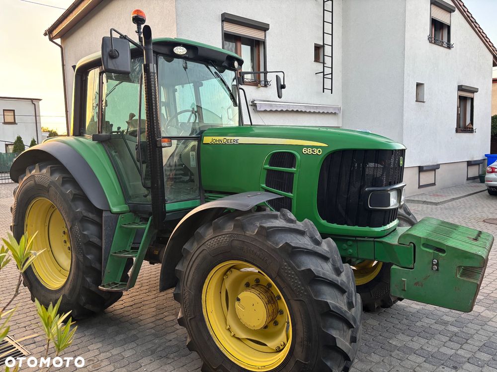 John Deere 6830 - 6