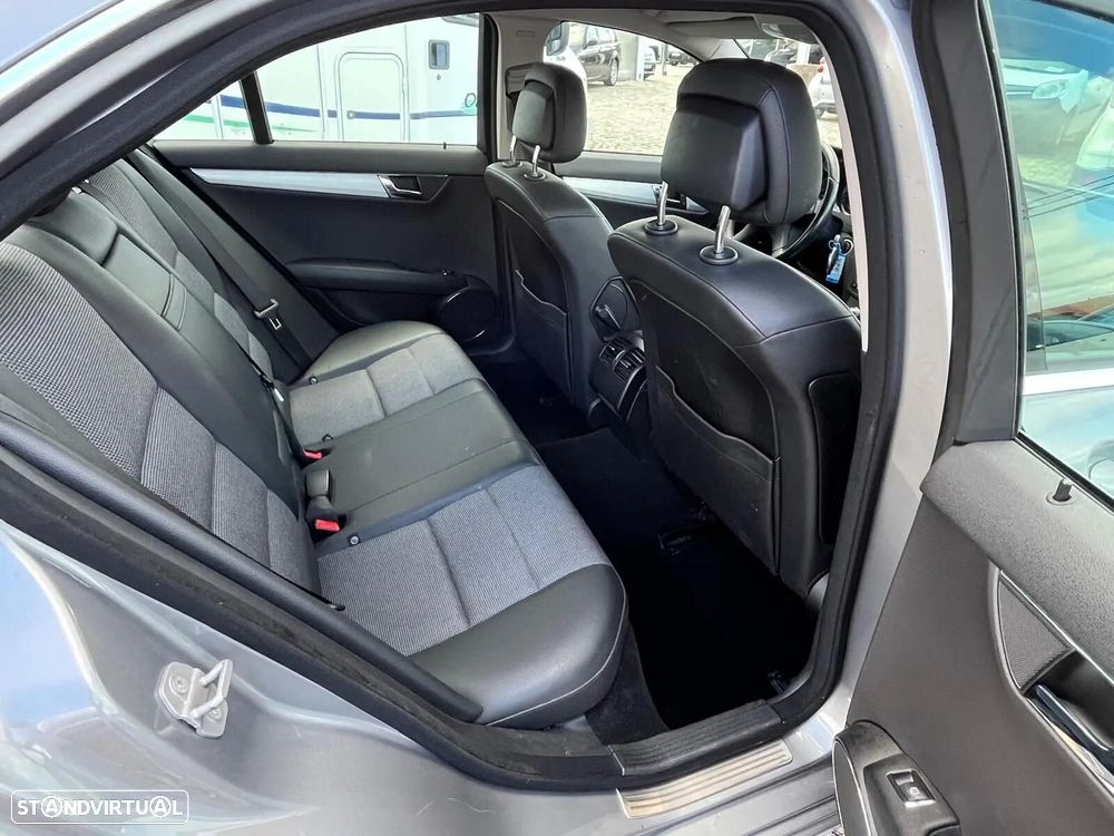 Mercedes-Benz C 200 CDI Auto Avantgarde - 9