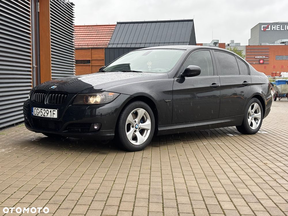 BMW Seria 3 320d - 14