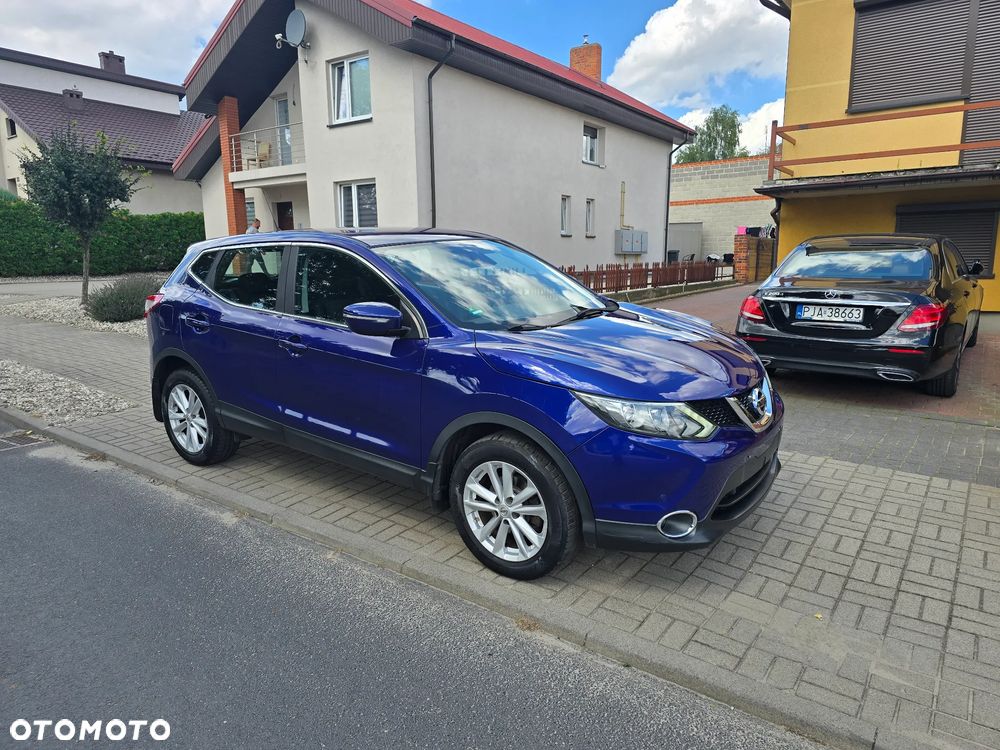Nissan Qashqai 1.2 DIG-T N-Connecta EU6 - 2