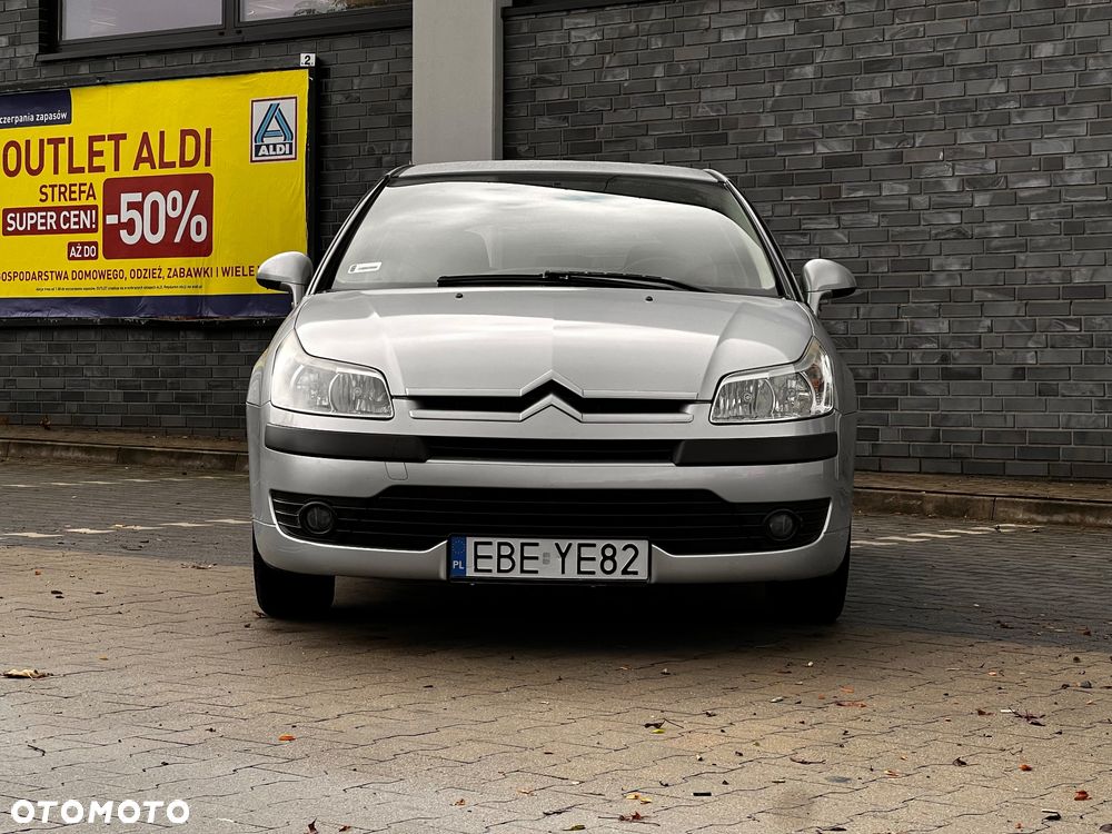 Citroën C4 1.4 16V Magic - 14