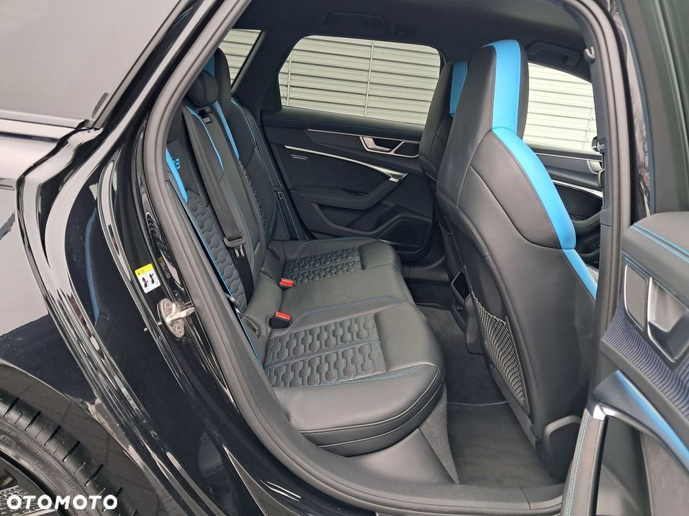Audi RS6 Avant - 34