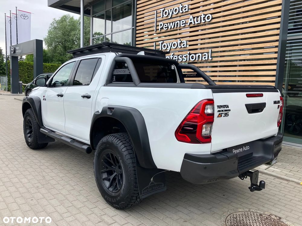 Toyota Hilux 2.8 D-4D Double Cab GR Sport 4x4 - 4