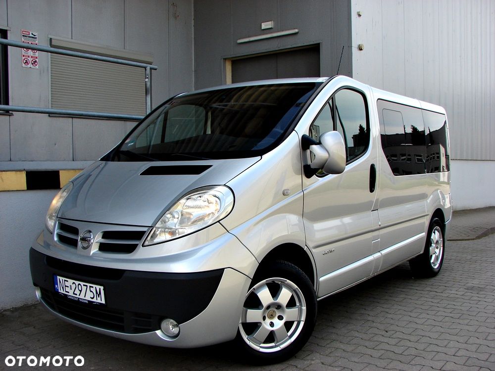 Opel Vivaro - 2