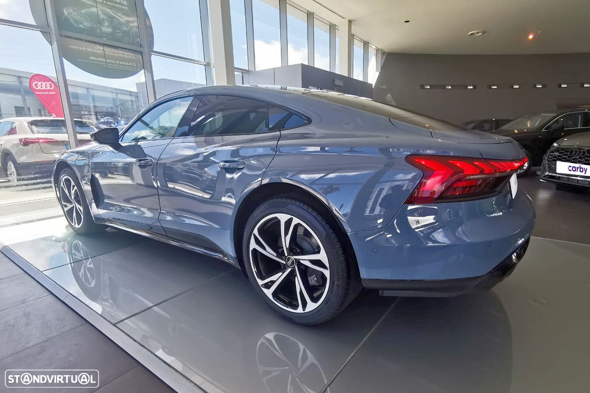 Audi e-tron GT quattro - 4