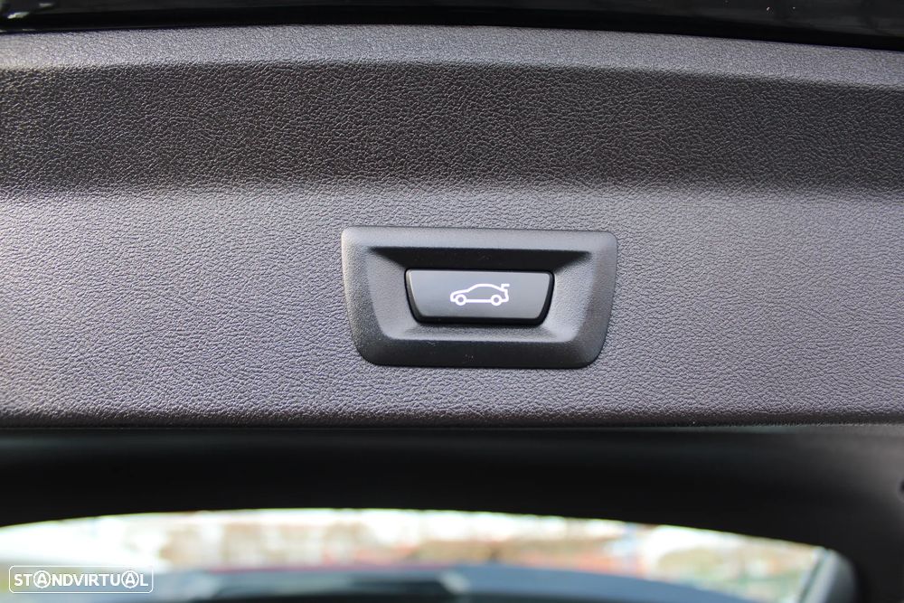 BMW X3 30 e xDrive Line Luxury - 27