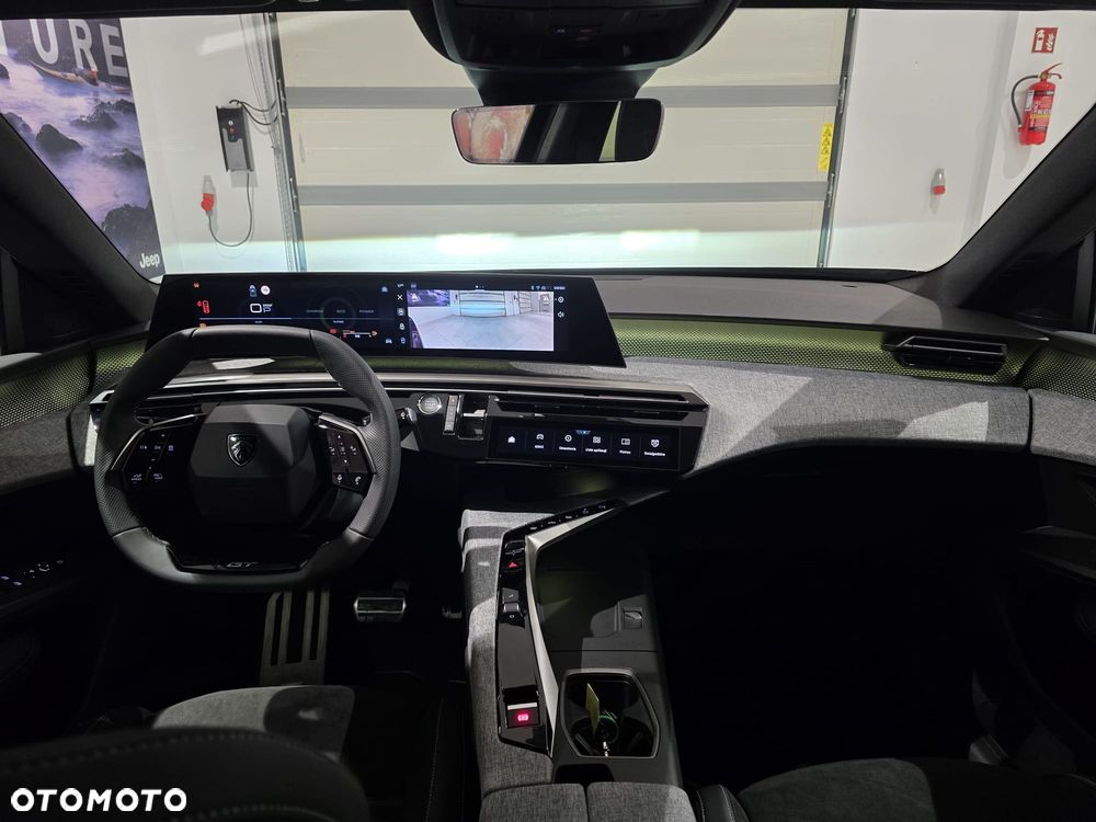 Peugeot 5008 1.2 PureTech mHEV GT Exclusive S&S e-DCS6 - 10