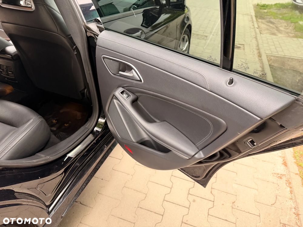 Mercedes-Benz CLA 220 (CDI) d 7G-DCT AMG Line - 27