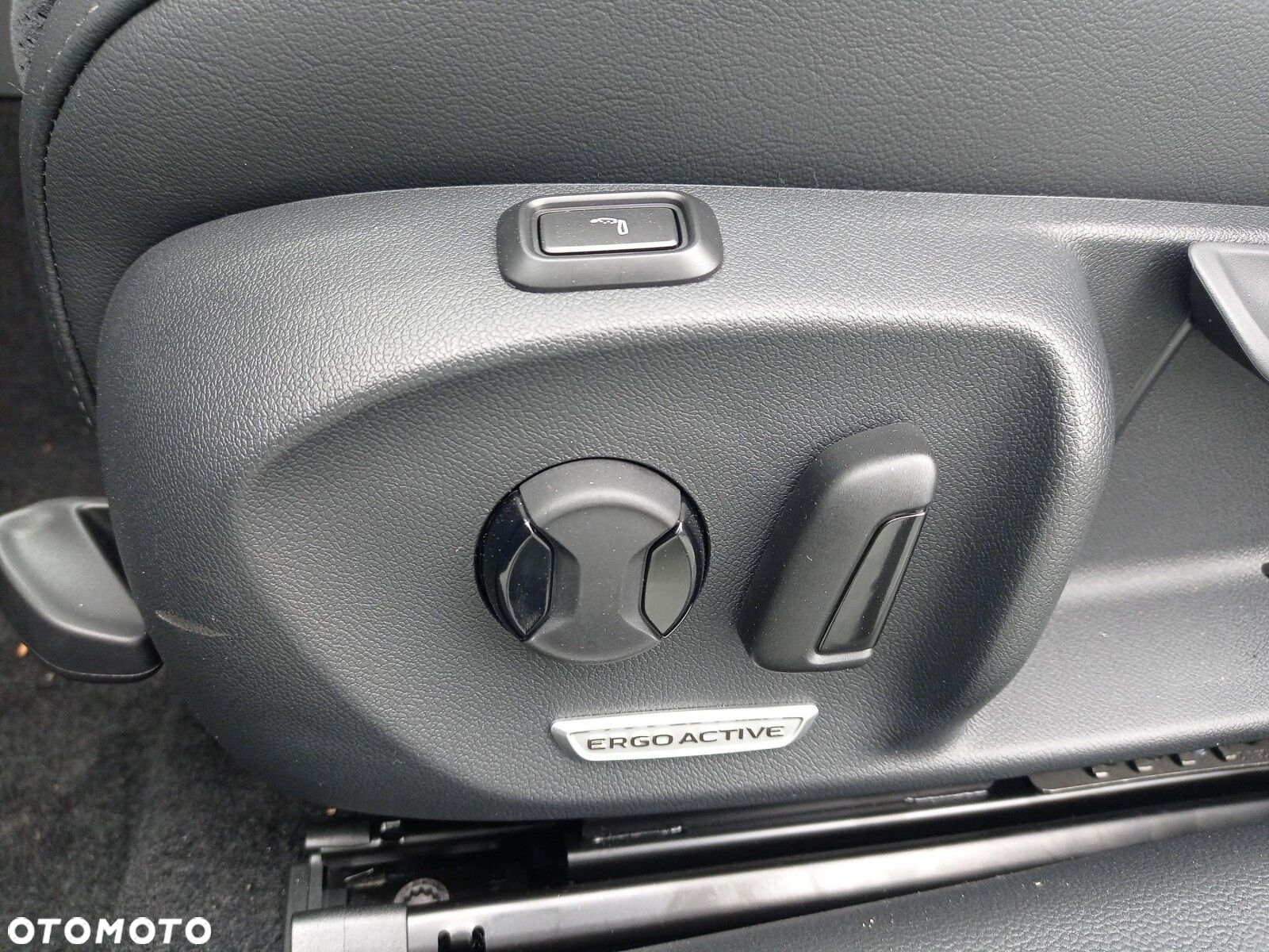 Volkswagen Passat - 26