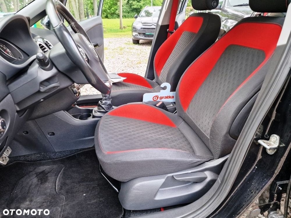 Opel Corsa 1.6 Turbo GSi - 31