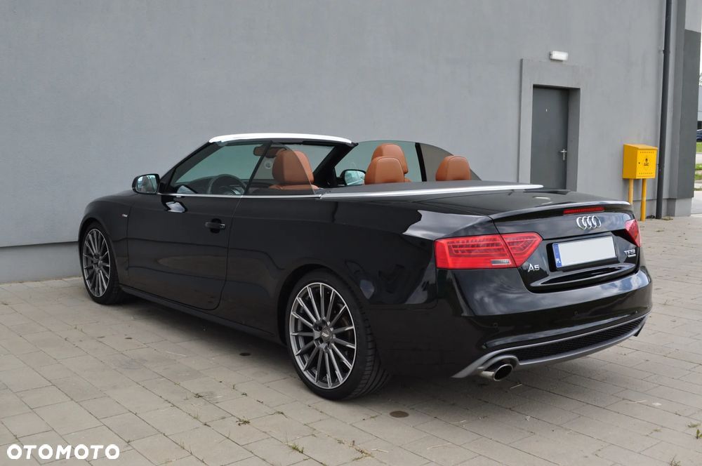 Audi A5 Cabrio 2.0 TFSI quattro S tronic - 11