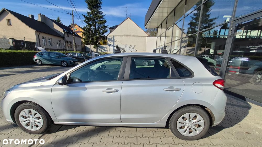 Hyundai i30 1.4 Classic + - 7
