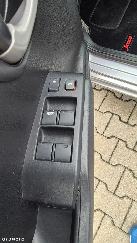 Honda Jazz 1.4 Executive - 9