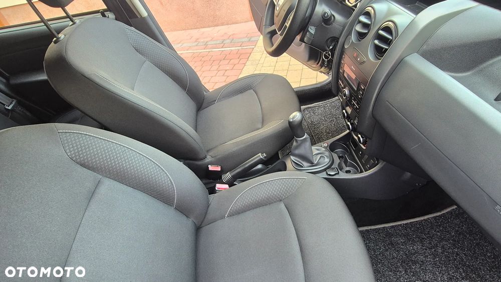 Dacia Duster SCe 115 4x2 Prestige - 23