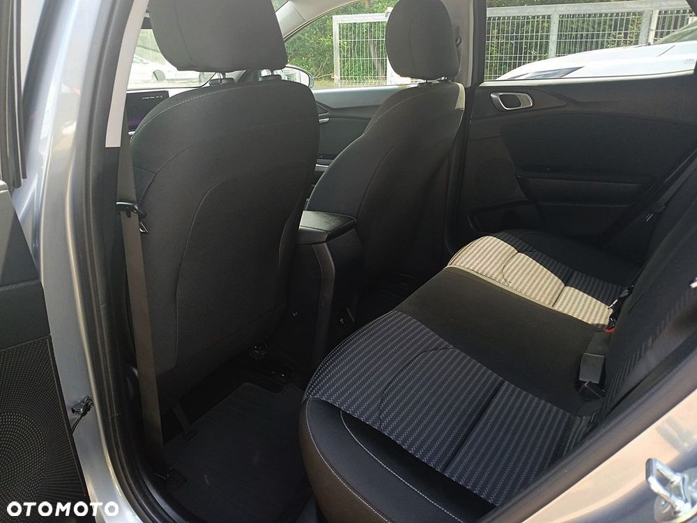 Kia XCeed 1.5 T-GDI M DCT - 12