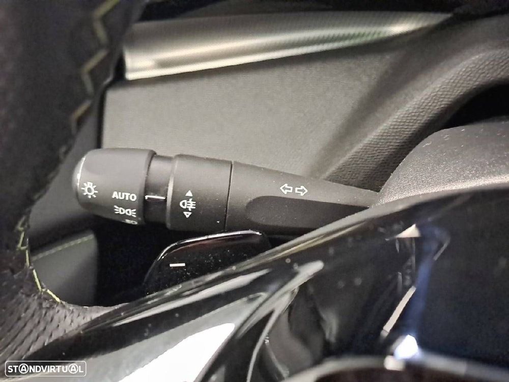 Peugeot 408 1.2 Hybrid GT e-DCS6 - 14