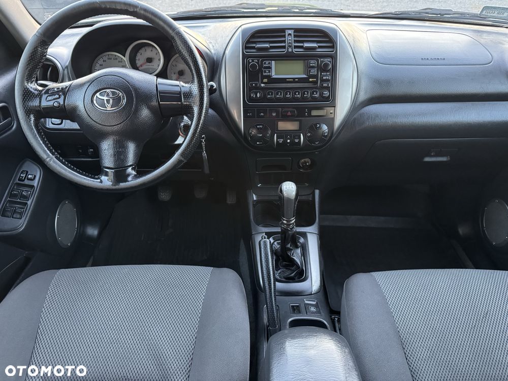 Toyota Rav4 2005 photo 3