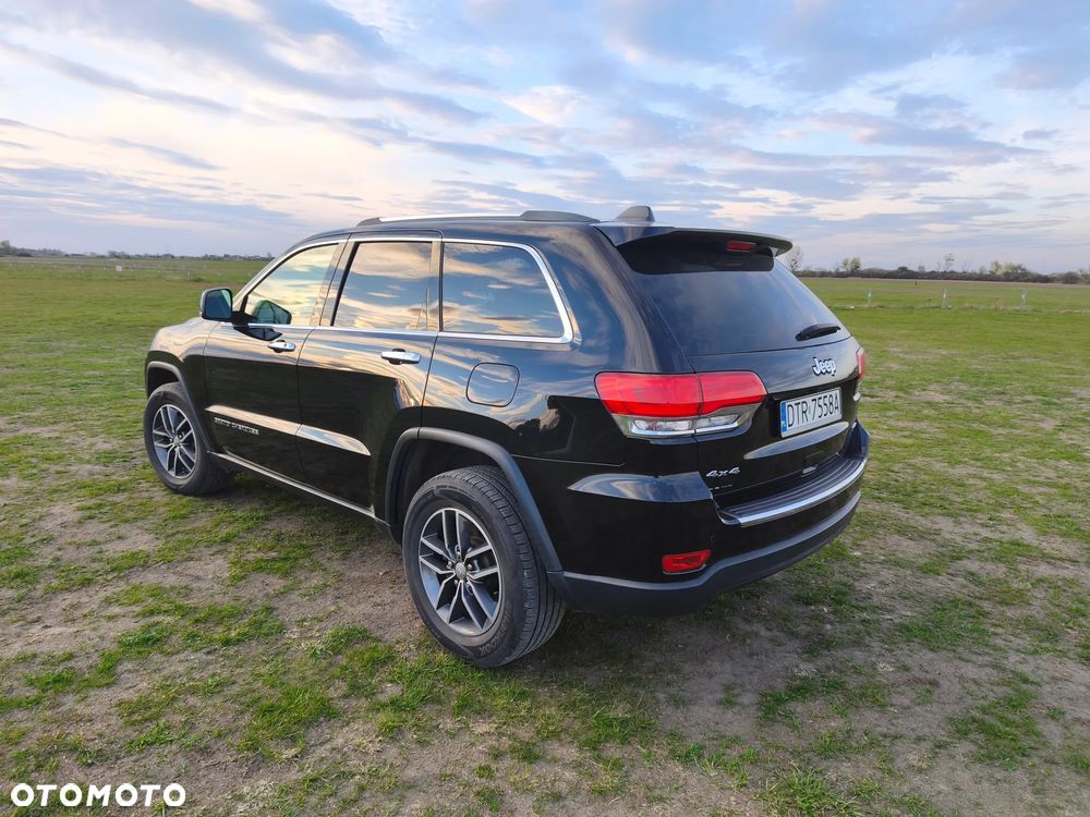 Jeep Grand Cherokee - 4