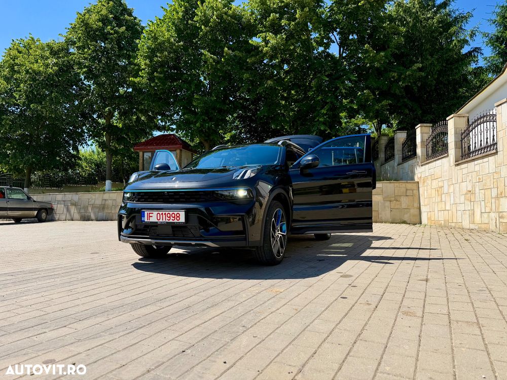 Lynk&Co 01 - 11