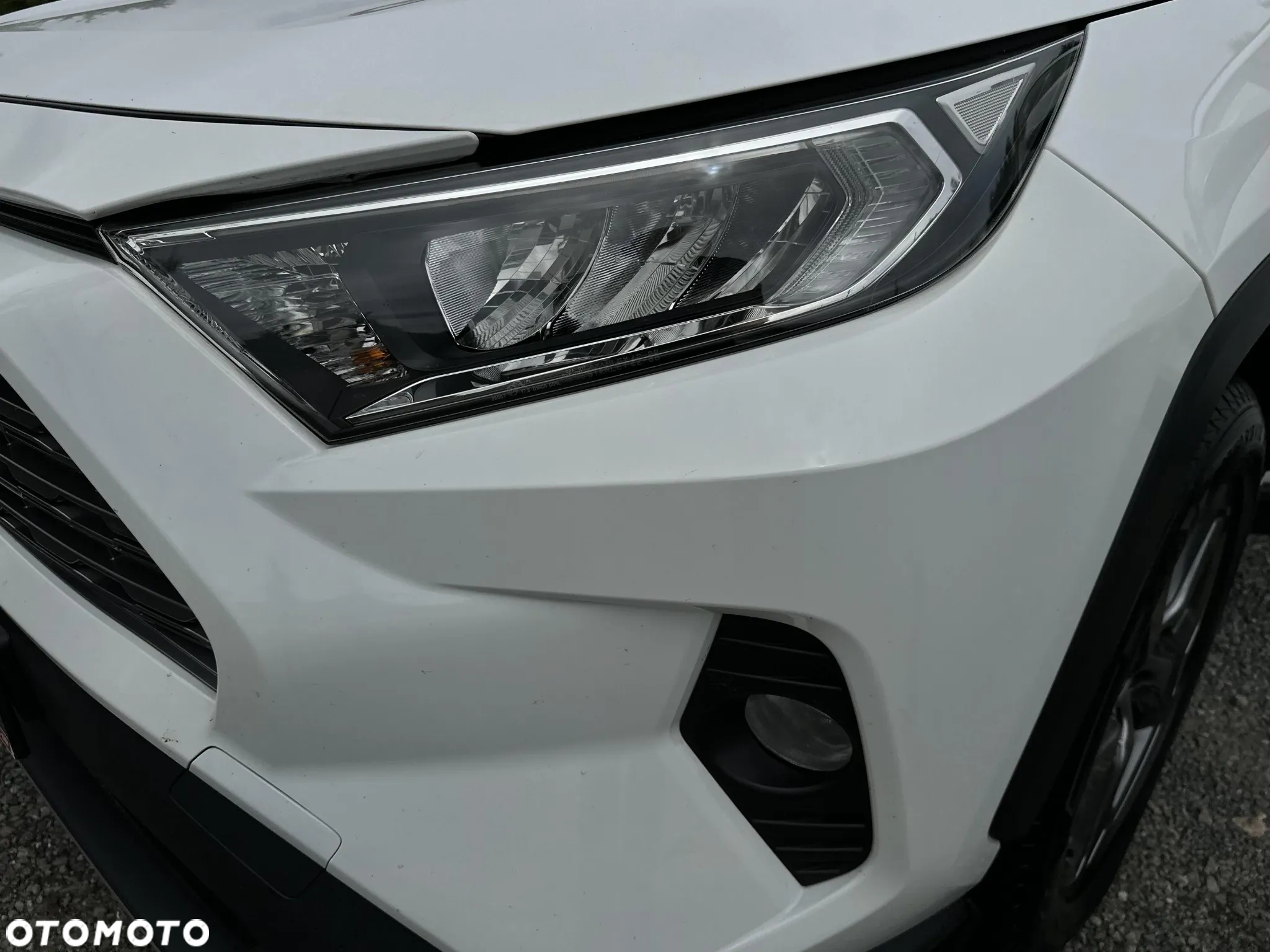 Toyota RAV4 2.5 Hybrid Comfort 4x2 - 23