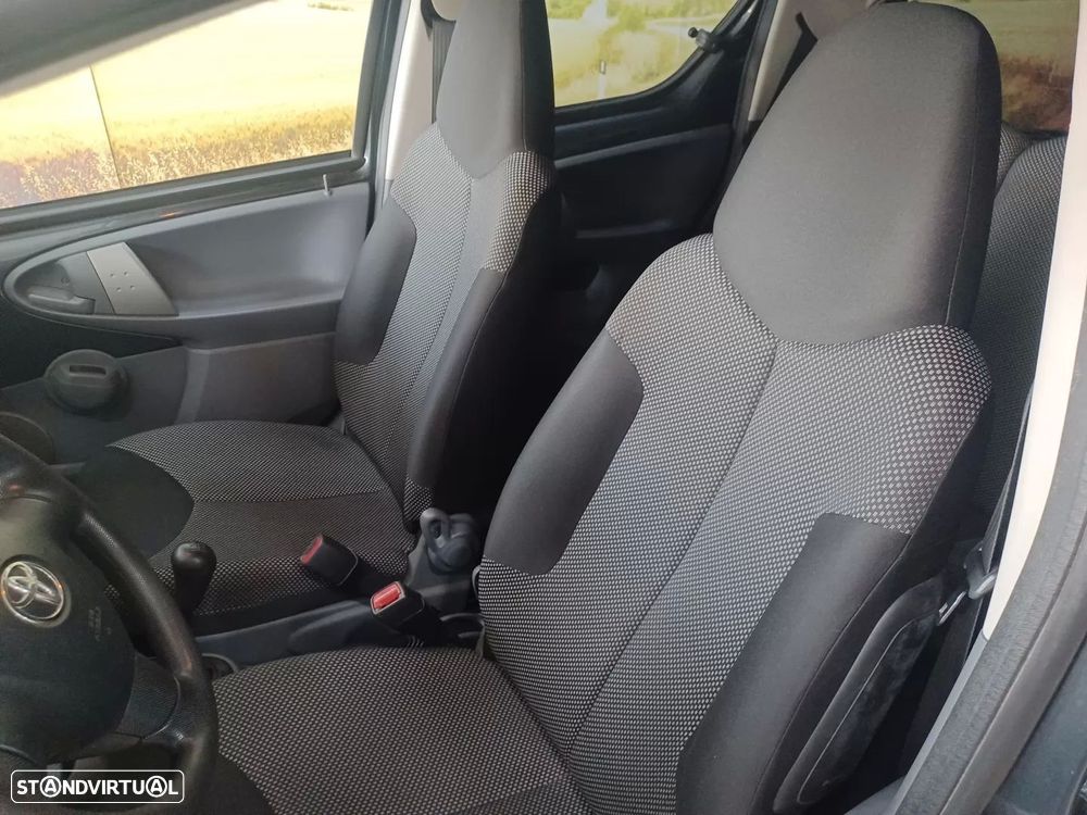 Toyota Aygo 1.0 Power Pack+AC+JLL - 14