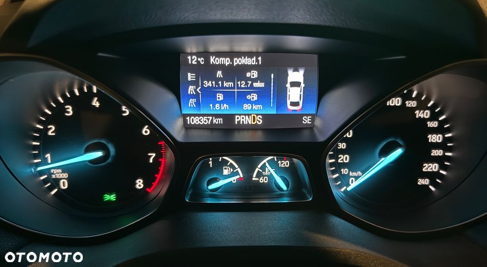 Ford Kuga - 37