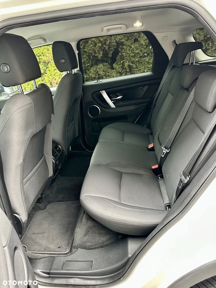 Land Rover Discovery Sport 2.0 D150 S - 9