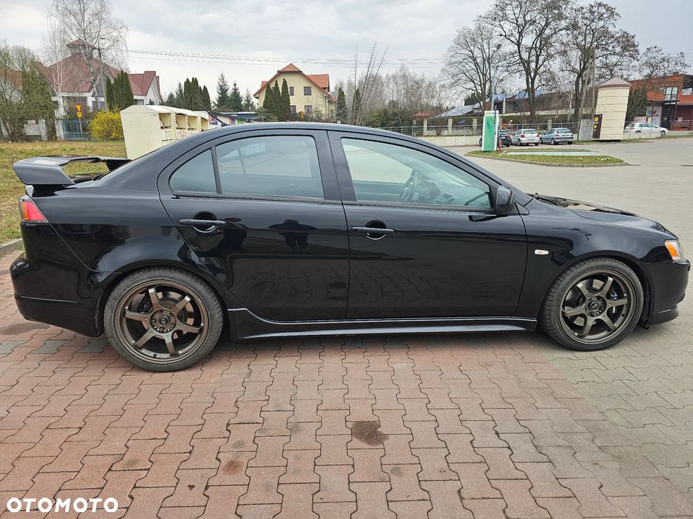 Mitsubishi Lancer - 6
