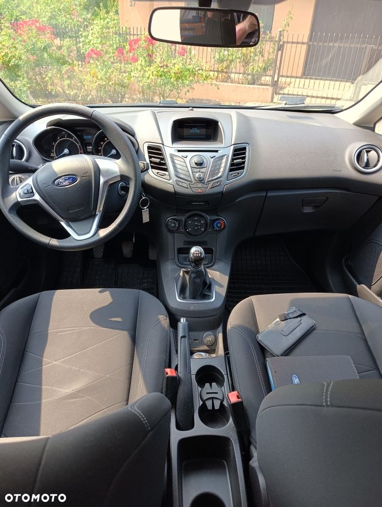 Ford Fiesta - 6