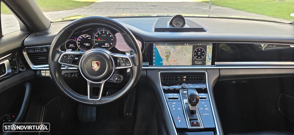 Porsche Panamera 4 E-Hybrid Executive - 15