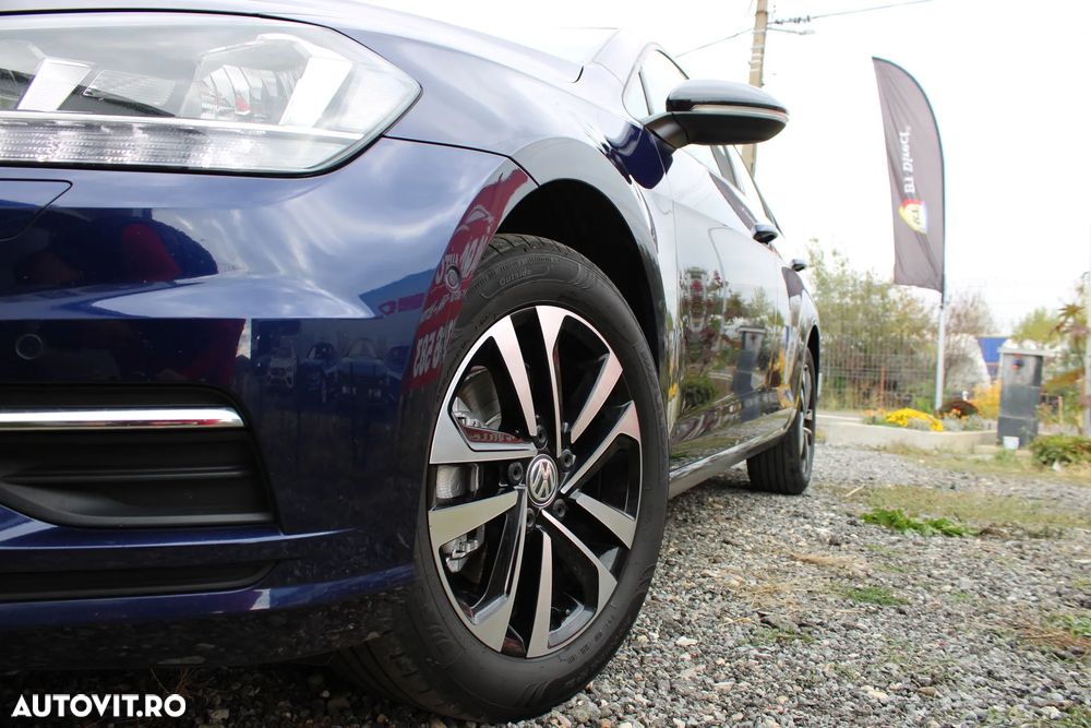 Volkswagen Golf 1.6 TDI SCR DSG IQ.DRIVE - 35