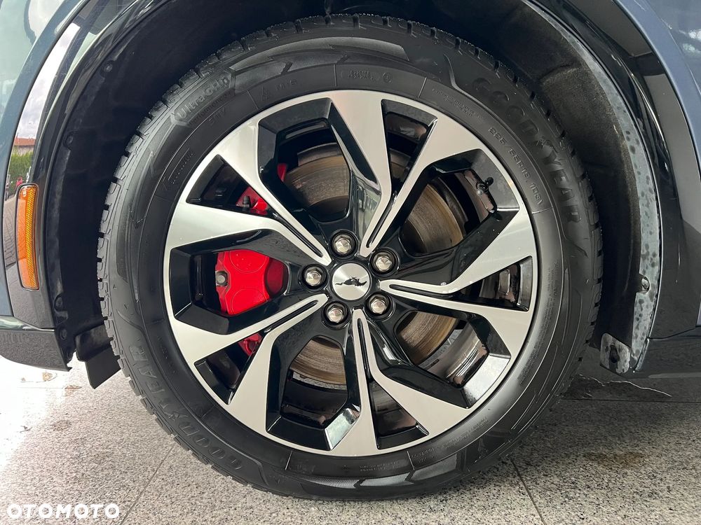 Ford Mustang Mach-E - 9