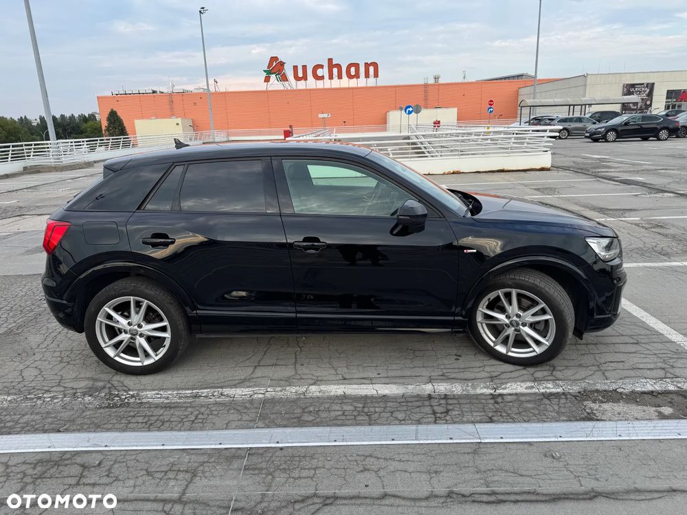 Audi Q2 35 TDI Quattro S tronic S line - 4