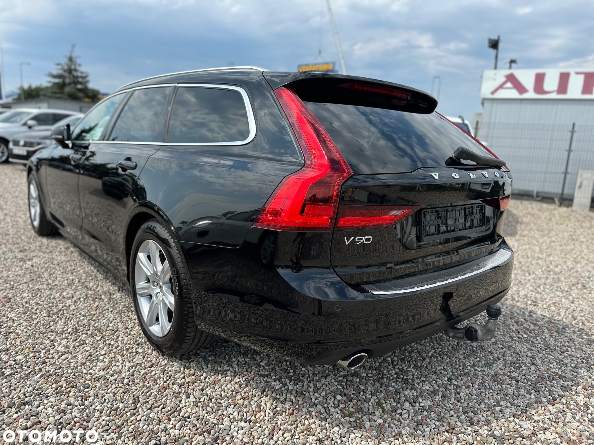Volvo V90 D4 Geartronic Momentum - 3