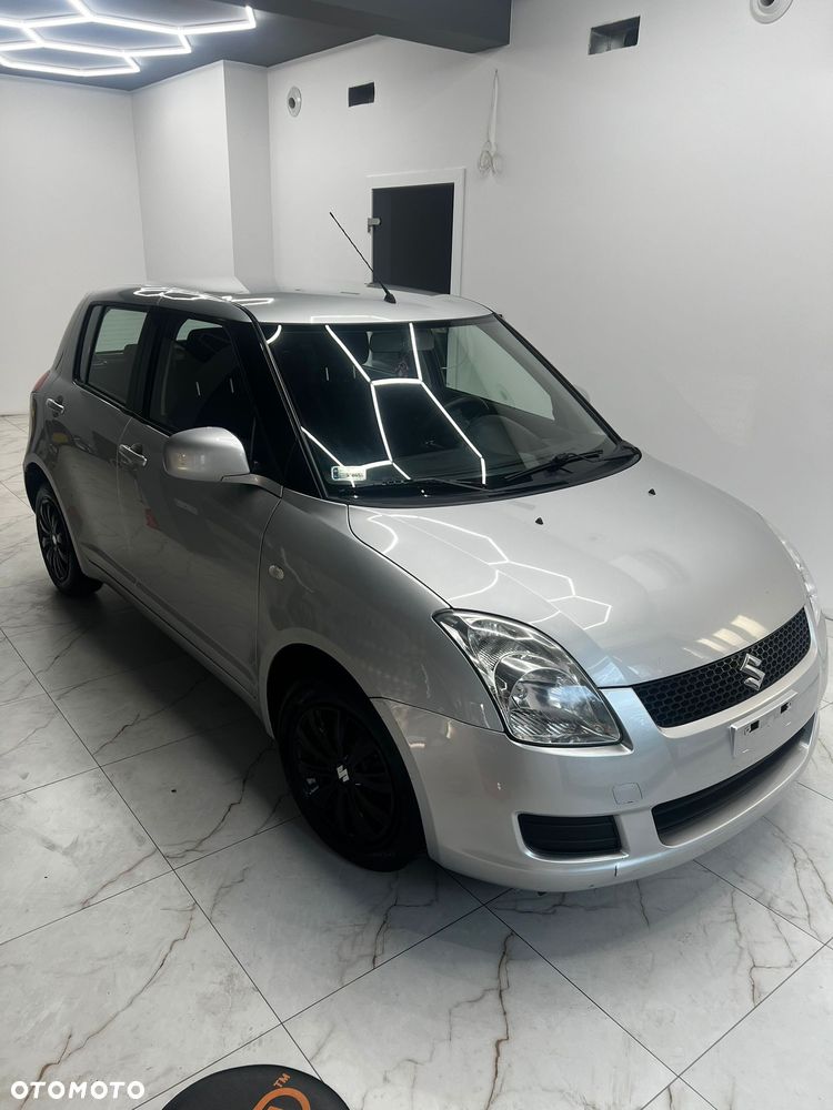 Suzuki Swift 1.3 Comfort - 2