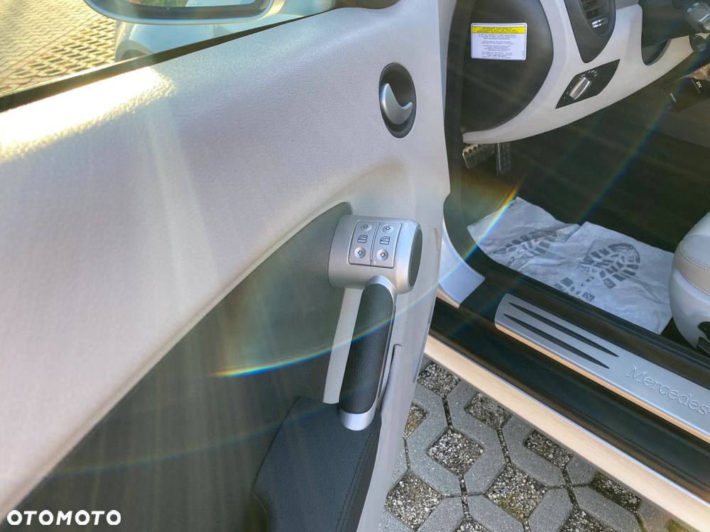 Mercedes-Benz SLK 350 7G-TRONIC - 11