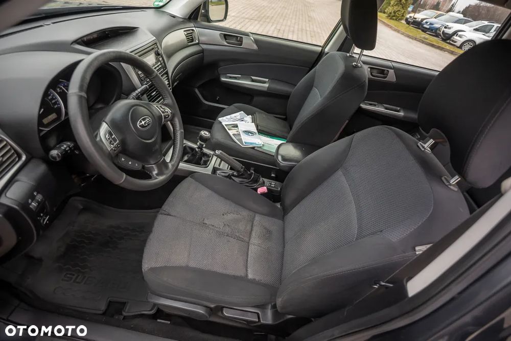 Subaru Forester 2.0D Comfort - 17