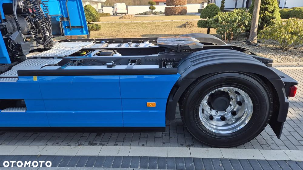 Volvo VOLVO///FH500///2024/// GLOBETROTTER///XXL///JEDYNE  180 TYS KM///FULL LED///VIRTUAL COCPIT///RADARY///KAMERY/// ALUFELGI///KLIMATYZACJA  POSTOJOWA///ZABUDOWY  MIĘDZYOSIOWE///SKÓRY/// STAN JAK NOWY - 16