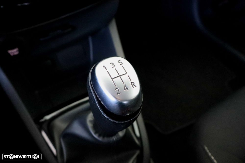 Renault Clio Sport Tourer 0.9 TCe Limited - 32