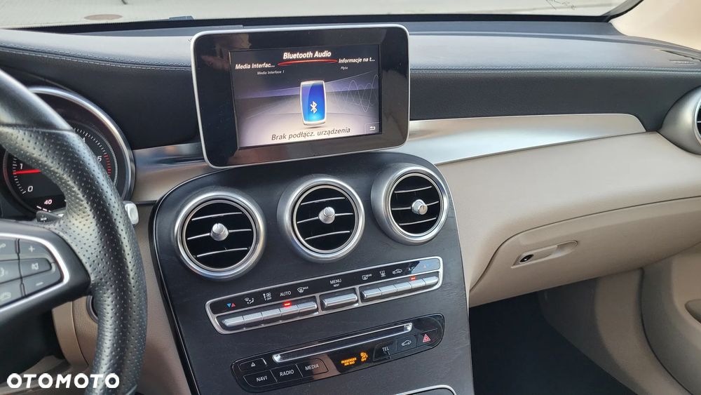Mercedes-Benz GLC - 31