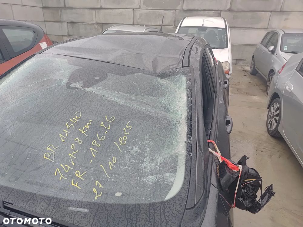 Ford Puma 1.0 EcoBoost mHEV Titanium - 12