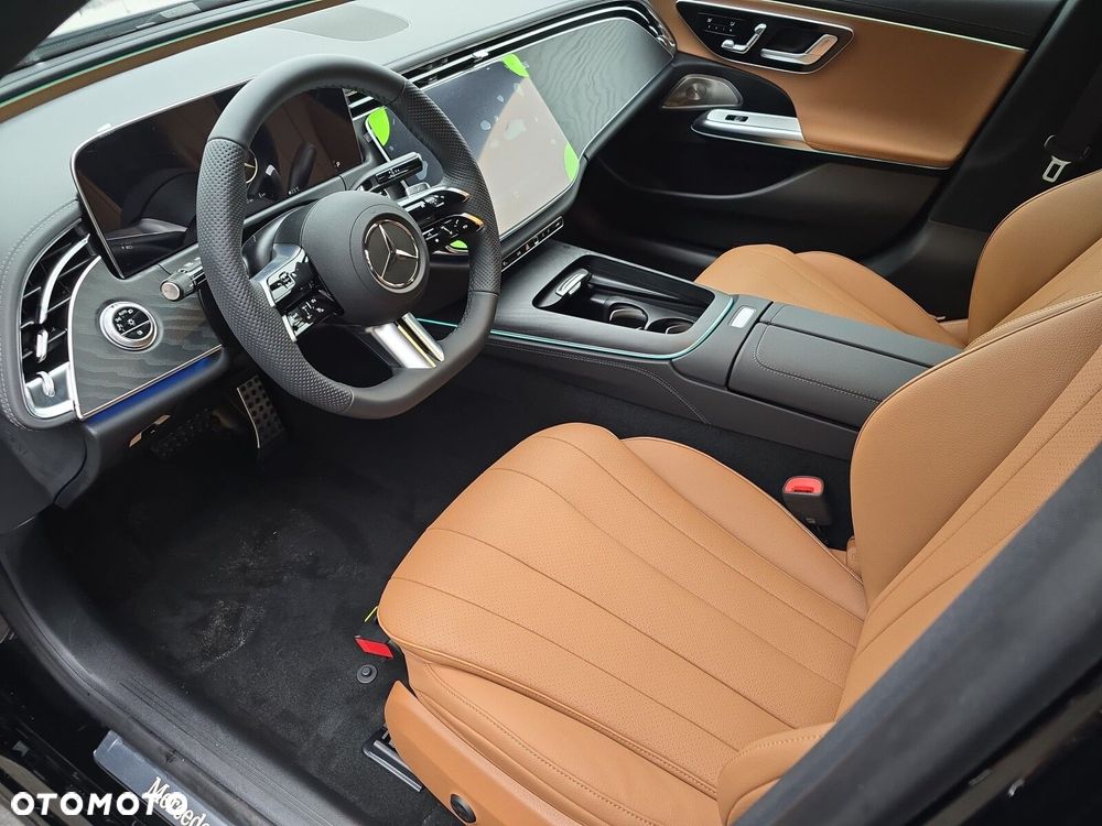 Mercedes-Benz Klasa E 200 mHEV 4-Matic AMG 9G-Tronic - 12
