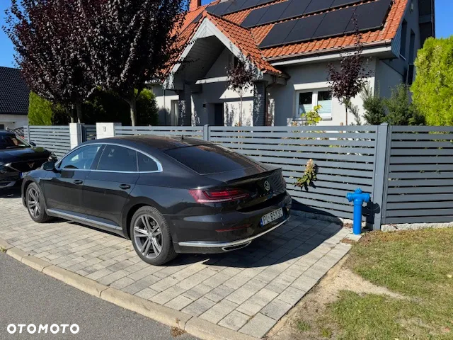 Volkswagen Arteon 2.0 TSI R-Line DSG - 2