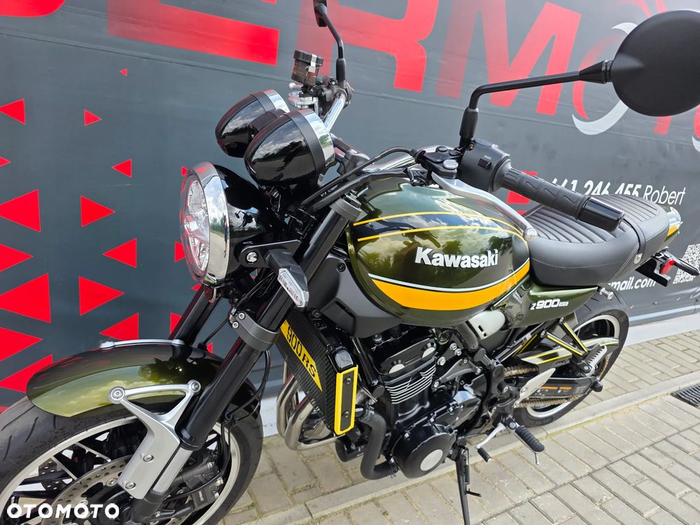 Kawasaki Z 900 RS - 24