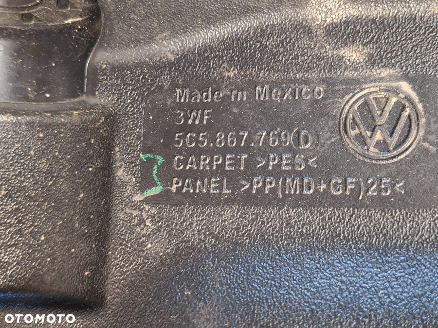 polka bagaznika  vw new beetle 5c 5c5 2011- orginal demontaz - 5