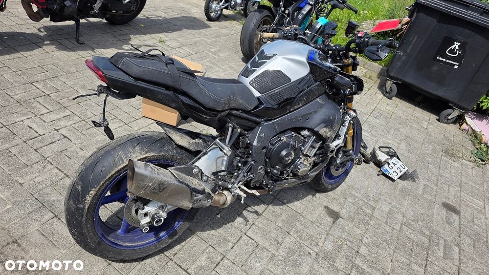 Yamaha MT - 3
