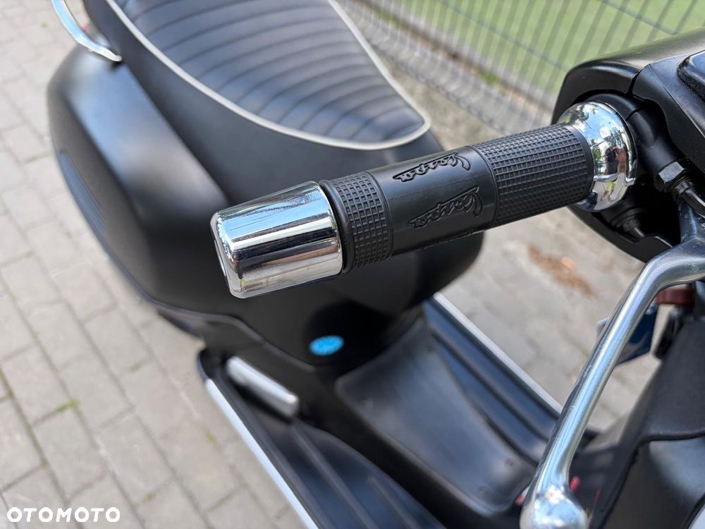 Vespa GTS - 30